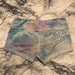 Fleo Shorts